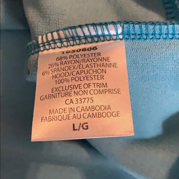 Roots ,Bright blue hoodie, thumb holes & pockets - Picture 12 of 13